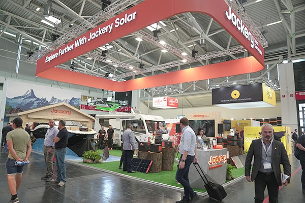 華寶新能新一代光充戶外電源Jackery電小二2000 Plus首發亮相