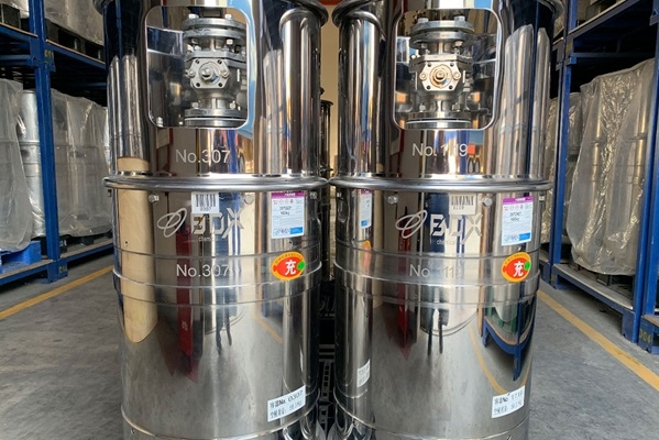 【電解液周報】這一六氟磷酸鋰生產商終止上交所主板IPO！八億時空子公司年產10萬噸電解液項目迎新動態