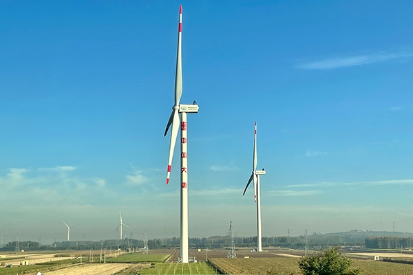 國(guó)家發(fā)改委:11月份我國(guó)發(fā)電7310億千瓦時(shí) 風(fēng)光發(fā)電量大幅增長(zhǎng)