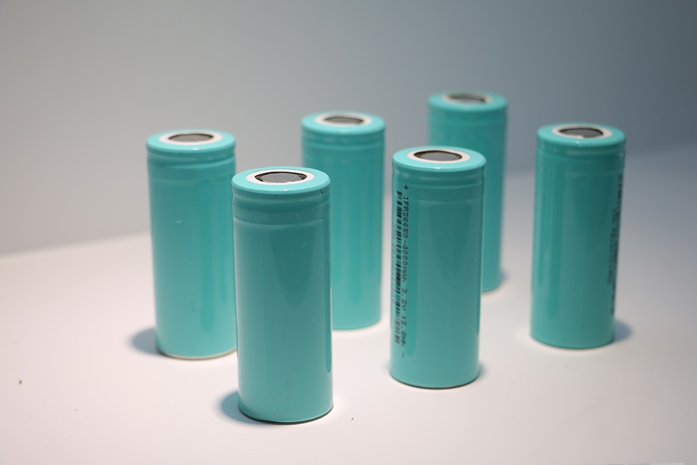 商務(wù)部回應(yīng)美方發(fā)布對華加征301關(guān)稅復(fù)審結(jié)果:堅(jiān)決反對并嚴(yán)正交涉