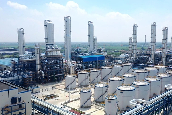 21.6億元！維遠(yuǎn)股份年產(chǎn)25萬噸鋰電池電解液溶劑項(xiàng)目竣工