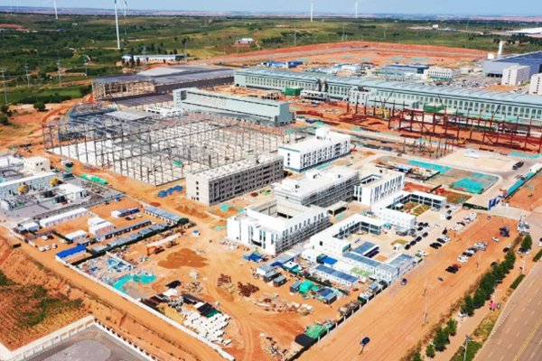 165億!內蒙古镕鋰高端石墨材料項目一期沖刺投產