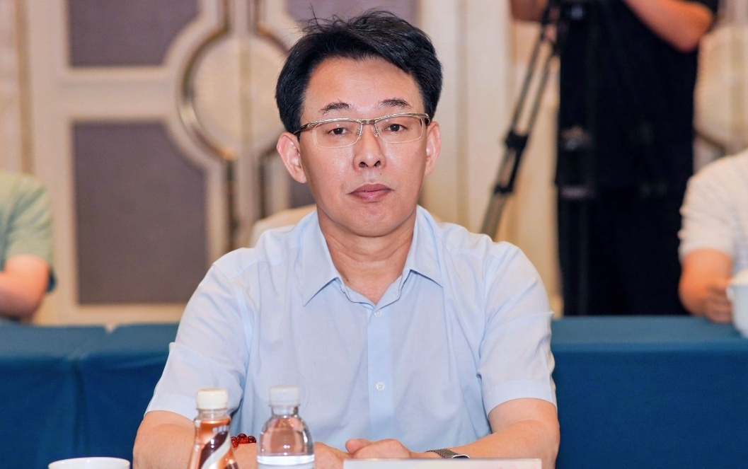 于清教：柔肩擎千鈞！致敬電池新能源產(chǎn)業(yè)木蘭力量