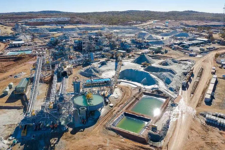 贛鋒鋰業(yè)出手阿根廷:聯(lián)手整合三大鋰鹽湖!年產(chǎn)15萬噸計劃出爐