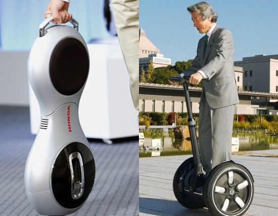 左側的照片展示了折疊后的Uni-Cub。右側的照片中,日本前首相小泉純一郎體驗個人移動工具Segway 左側的照片展示了折疊后的Uni-Cub。右側的照片中,日本前首相小泉純一郎體驗個人移動工具Segway