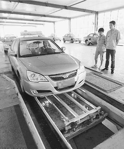 電動(dòng)汽車變“充電”為