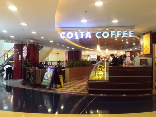 6.1英寸最大屏手機(jī) 四核華為Mate首測 