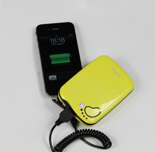 塑料材質外殼經(jīng)鋼琴烤漆工藝處理