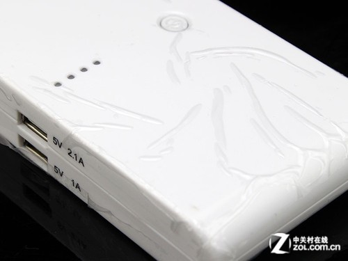 虛標(biāo)容量過半 85元移動電源有啥貓膩 