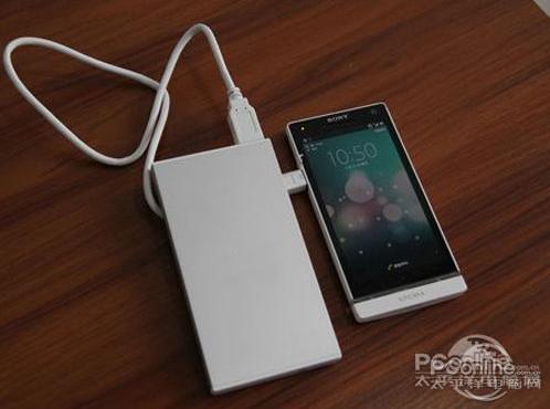 移動電源的這種標注 令小編不禁想起了硬盤容量……