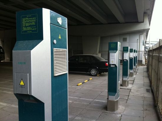 充電樁:新能源汽車行業懸空的兩千億誘惑