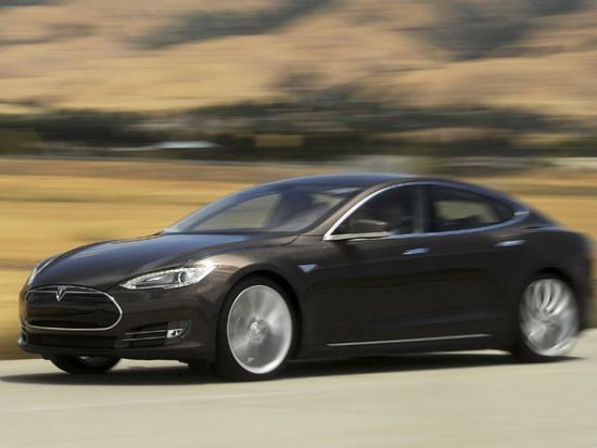  特斯拉：從瀕臨破產(chǎn)到股價(jià)飆升1000%的心路歷程