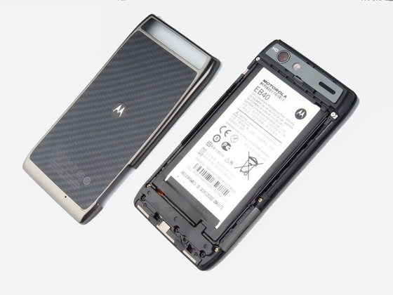 6000毫安時(shí)電池容量？來(lái)看看手機(jī)電池的進(jìn)化論