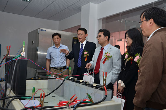 煙臺金潮宇科蓄電池公司隆重舉行合資擴產新廠開業盛典 煙臺金潮宇科蓄電池公司隆重舉行合資擴產新廠開業盛典