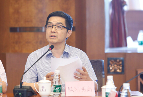 中國(guó)電動(dòng)汽車百人會(huì)執(zhí)行副理事長(zhǎng)歐陽(yáng)明高