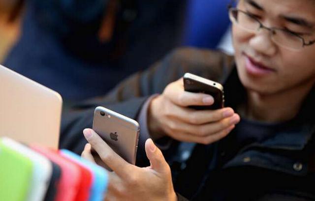 IDC:中國智能手機市場增速放緩 IDC:中國智能手機市場增速放緩