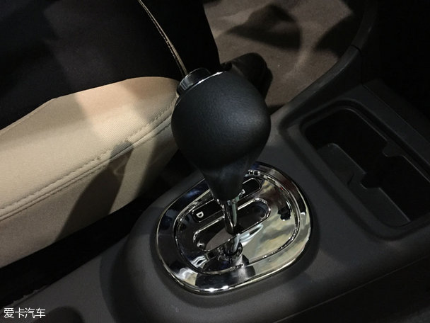 眾泰云100S正式全國(guó)上市 售價(jià)16.99萬(wàn)元