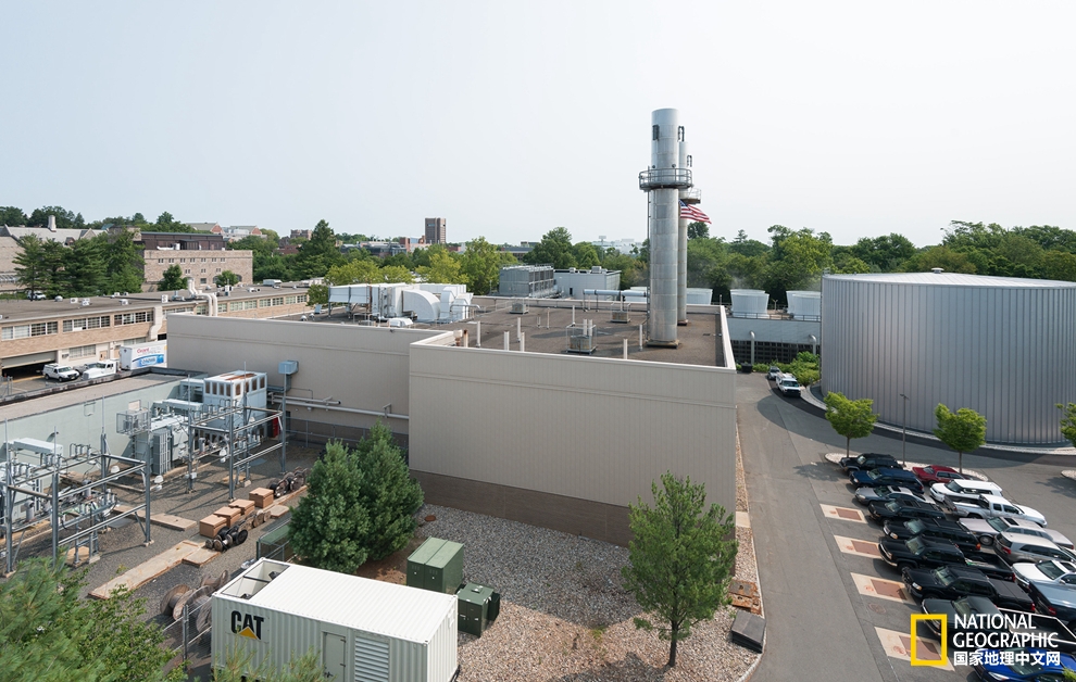 怎樣避免暴風(fēng)雨斷電?校園中正在大力發(fā)展微電網(wǎng)