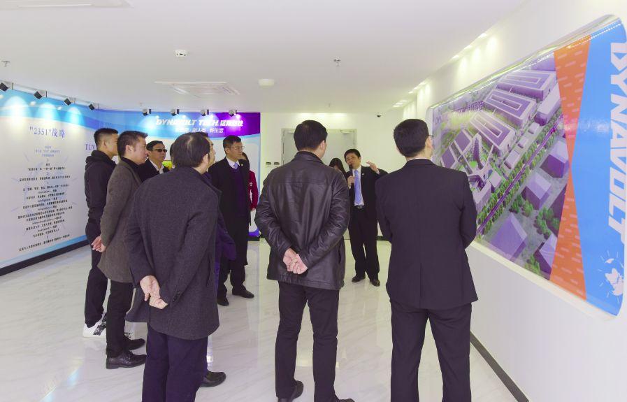 襄陽新能源汽車產(chǎn)業(yè)聯(lián)盟現(xiàn)雛形 猛獅動力鋰電池兩大基地共揚帆