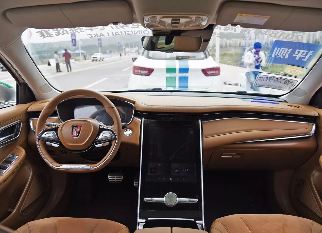 上汽榮威純電動轎跑式SUV車型Marvel X正式開啟預售