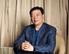 包攬鋰電材料正負極全球第一 這位浙商有何絕招