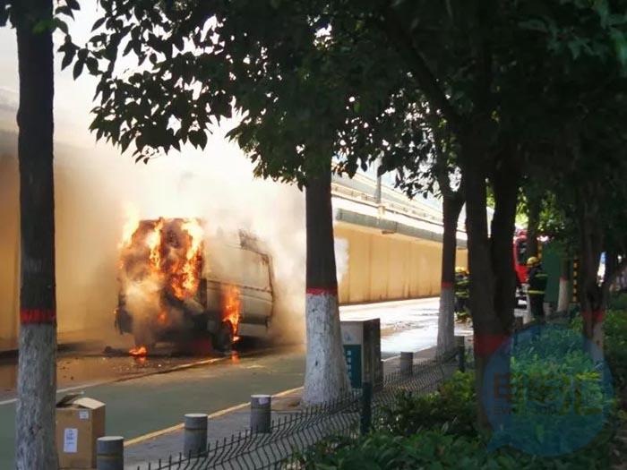 西安一周連續兩起電動汽車自燃事件