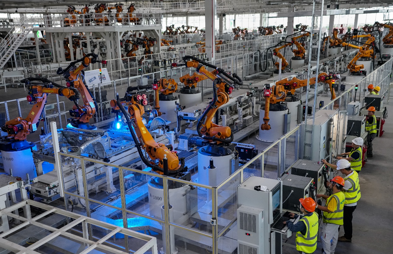 車身車間?全自動化地板2線 