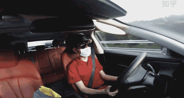 為什么開慣電動汽車的人,再也不想換回燃油車了? 為什么開慣電動汽車的人,再也不想換回燃油車了?