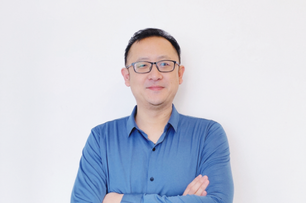 伯墨新能源劉超：新的一年祝大家生活幸福 四時(shí)如意