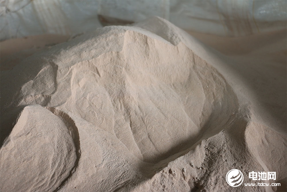 2022年我國進(jìn)口鋰精礦約284萬噸 凈進(jìn)口碳酸鋰12.57萬噸