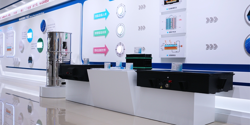 觀業(yè)績(jī)知冷暖！20家電池新能源領(lǐng)域上市公司2023年業(yè)績(jī)搶先看