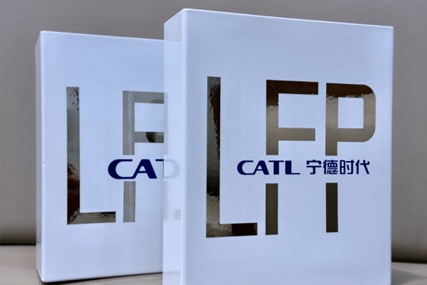 “饑餓求生”，磷酸鐵鋰的降本過程及風險！