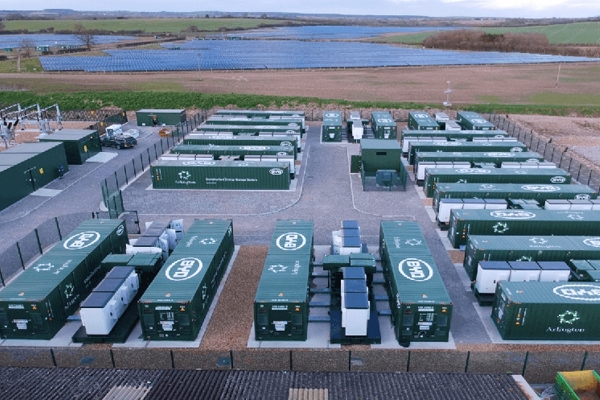 董揚:儲能電池應該有更高的性能質(zhì)量要求