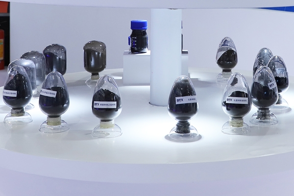 2024年中國負(fù)極材料出貨量211.5萬噸 前十企業(yè)出現(xiàn)新面孔