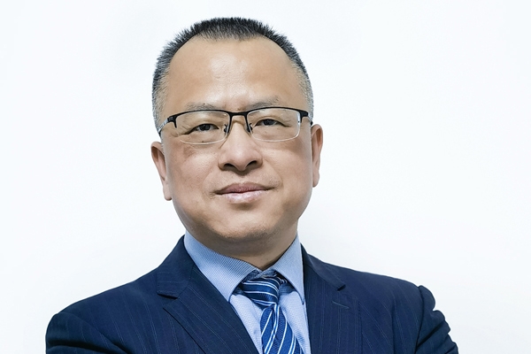 儲慧智能曾偉國:祝愿各位新老朋友平安順?biāo)欤f事勝意!