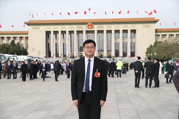 國軒高科姚金健兩會建言:大力發(fā)展電化學儲能和普及新能源重卡