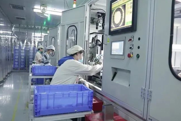 又一固態(tài)電池中試線投產(chǎn) 國資及衛(wèi)藍新能源等共同持股