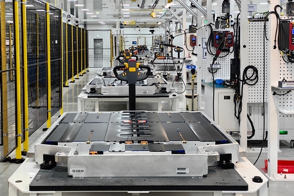 今年前7月我國(guó)動(dòng)力電池出口近70GWh 新能源汽車出口超70萬(wàn)輛