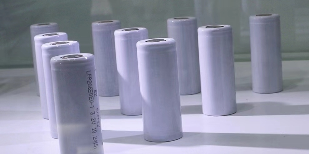 10余個(gè)電池領(lǐng)域項(xiàng)目終止，誰(shuí)在打退堂鼓？誰(shuí)在逆勢(shì)布局？