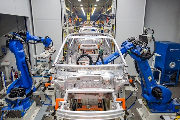 美發布提高部分對華301關稅最終措施 商務部回應