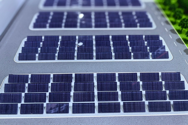 新能源金屬期貨將上新！2025年底我國(guó)多晶硅產(chǎn)能將達(dá)400萬噸