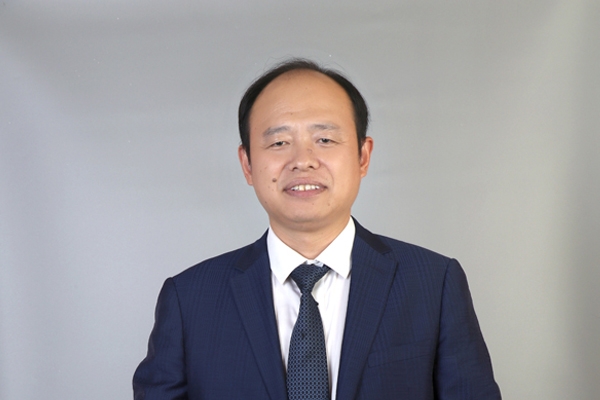 昆侖新材郭營(yíng)軍：祝新能源行業(yè)百花齊放，欣欣向榮！