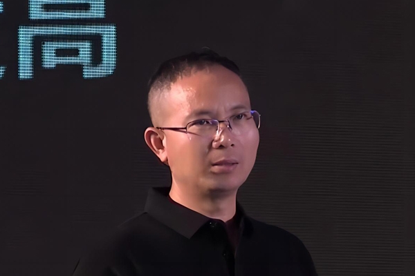 創(chuàng)明新能源謝冬生：愿您蛇年靈動(dòng)如意，事業(yè)生活皆順?biāo)欤?></a></dt>

                <dd><a href="http://m.ai0394.cn/news/hyzx/012G463152025.html" target="_blank">創(chuàng)明新能源謝冬生：愿您蛇年靈動(dòng)如意，事業(yè)生</a></dd>



              </dl>




            </div>

            <!-- /bd -->

          </div>



          <div   id="hzxitoiepu"   class="s-ad" style="">
            <!--<div   id="hzxitoiepu"   class="adico">-->

          </div><!-- 廣告位：電池網(wǎng)文章頁(yè)面4 -->

          <!--<script type="text/javascript">BAIDU_CLB_fillSlot("533185");</script></div>		-->

          <!--

<div   id="hzxitoiepu"   class="s-ad" style="">

<script type="text/javascript">BAIDU_CLB_fillSlot("532569");</script></div>

-->



          <div   id="hzxitoiepu"   class="essence-mod mod-side mar-b-30">

            <div   id="hzxitoiepu"   class="tabtitle">

              <ul id="test11_li_now_">

                <li id="hzxitoiepu"    class="now"><a>日閱讀榜</a></li>

                <li><a>周閱讀榜</a></li>

                <li><a>月閱讀榜</a></li>

              </ul>

            </div>

            <div   id="hzxitoiepu"   class="list13">

              <div   class="hzxitoiepu"   id="test11_1" class="tablist block">



                <div   id="hzxitoiepu"   class="mod-tab-panel current">

                  <ul class="ep-dotlist ep-list-rank">

                    <li><span id="hzxitoiepu"    class="num">1</span><span id="hzxitoiepu"    class="count">(01-26)</span><a href=