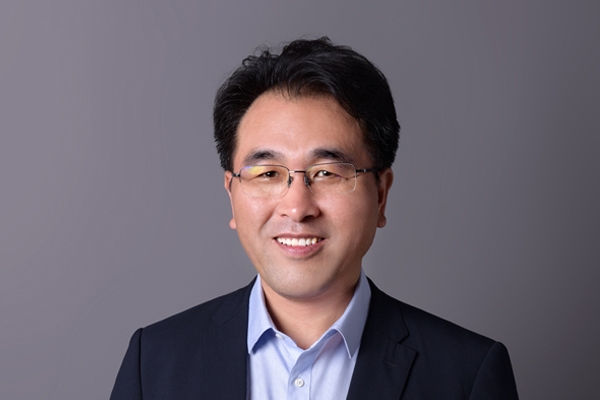 天力鋰能王瑞慶：祝大家新年快樂，萬事順遂！