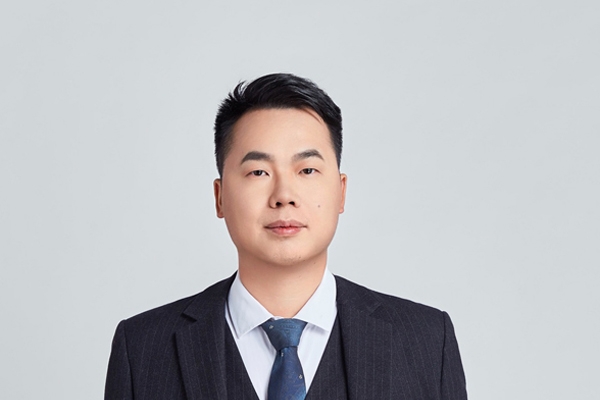 合源鋰創劉敏：祝大家蛇年事業一路繁花，蒸蒸日上！