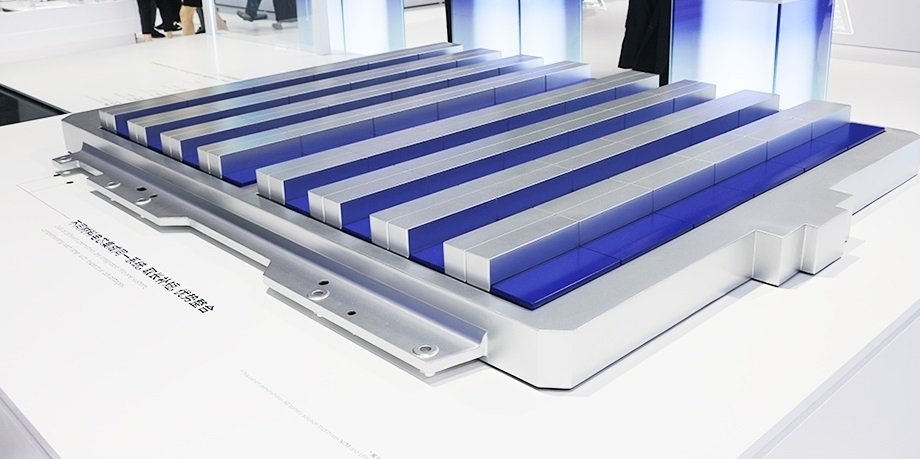 前兩月海外動力電池裝車量TOP10:中企增至5家 特斯拉同比增長7.5倍