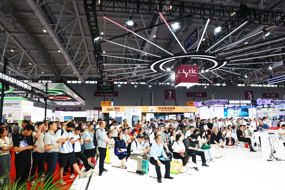 智驅未來 賦能全球丨利元亨閃耀深圳CIBF2025！