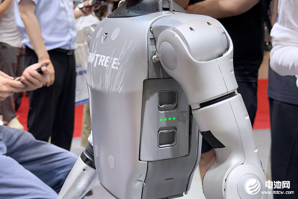 宇樹科技人形機器人電池倉 宇樹科技人形機器人電池倉