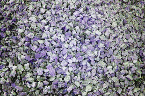 螢石 圖源:豐瑞氟業 螢石 圖源:豐瑞氟業