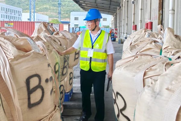 央企引進!我國首批進口鋰電池用再生黑粉原料通關